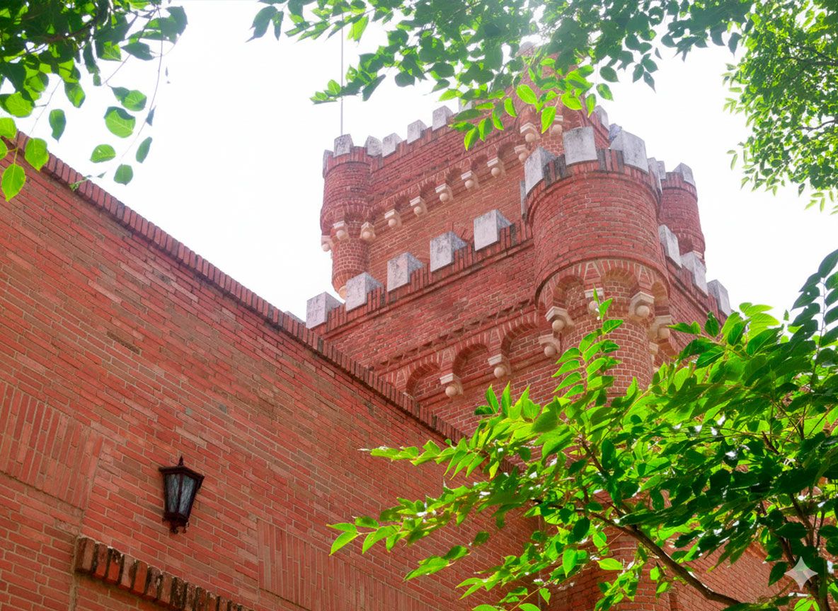Torreón de doña Laura García Noblejas Torreón de doña Laura García Noblejas